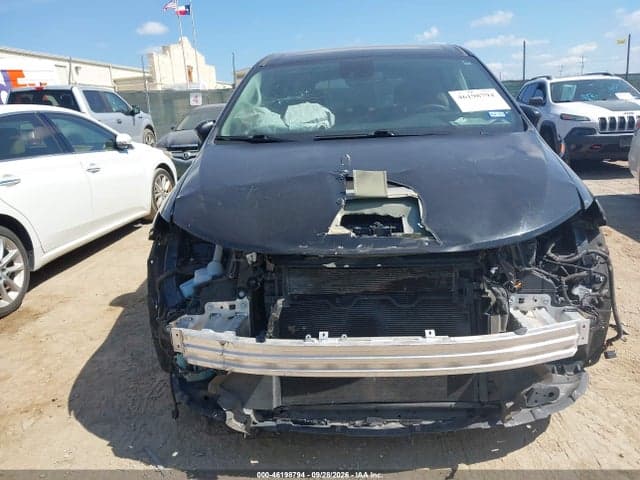 2023 CHRYSLER VOYAGER LX 13