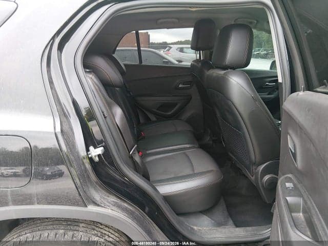 2017 CHEVROLET TRAX LT 8