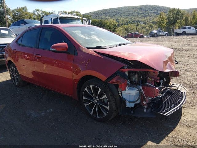 2017 TOYOTA COROLLA SE 1