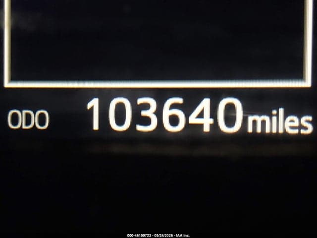 2017 TOYOTA COROLLA SE 16