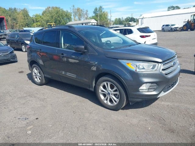 2017 FORD ESCAPE SE 1