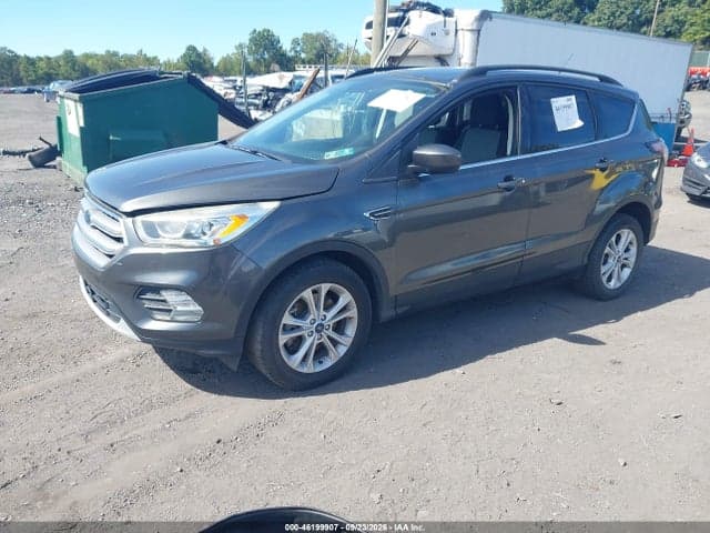2017 FORD ESCAPE SE 2