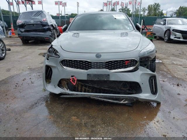 2018 KIA STINGER GT2 13