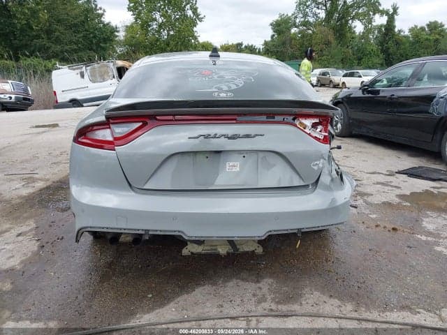 2018 KIA STINGER GT2 17