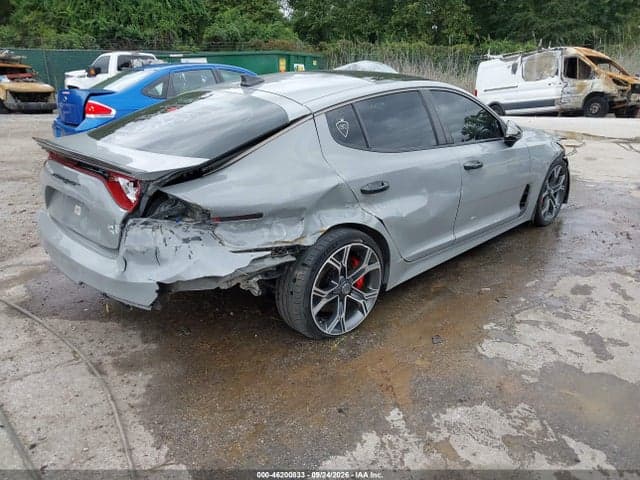 2018 KIA STINGER GT2 4