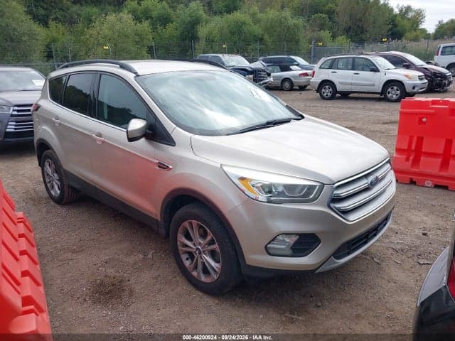 2017 FORD ESCAPE SE 1