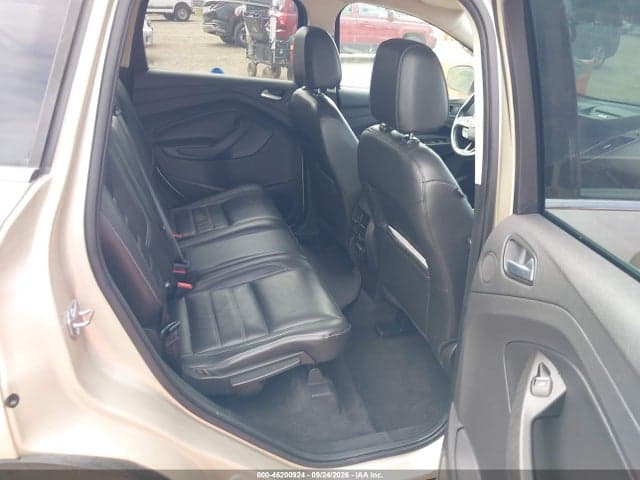 2017 FORD ESCAPE SE 8