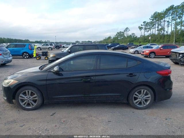 2017 HYUNDAI ELANTRA SE 14