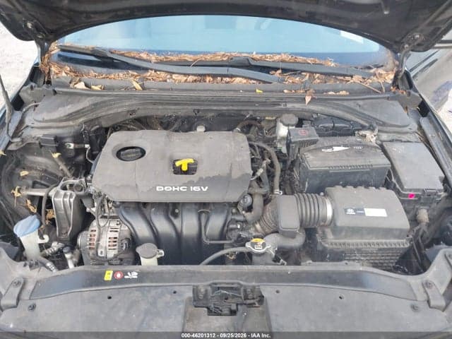 2017 HYUNDAI ELANTRA SE 10