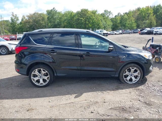 2019 FORD ESCAPE TITANIUM 13