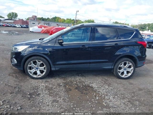2019 FORD ESCAPE TITANIUM 14