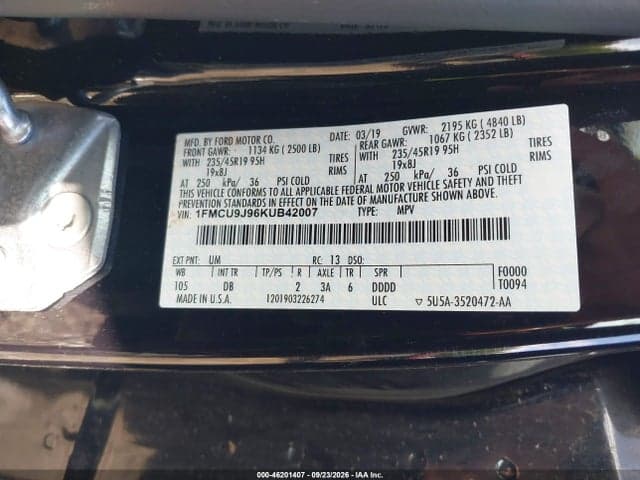 2019 FORD ESCAPE TITANIUM 9