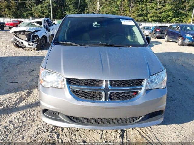 2019 DODGE GRAND CARAVAN SE 6