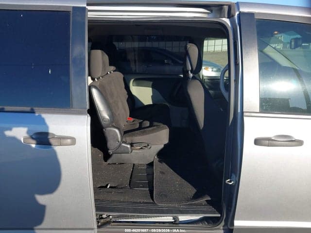 2019 DODGE GRAND CARAVAN SE 8
