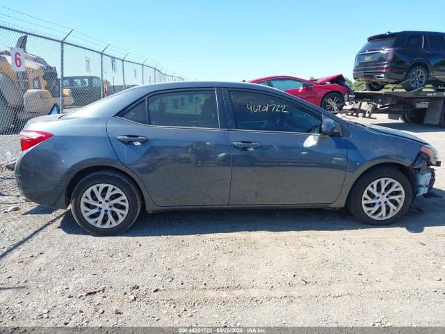2019 TOYOTA COROLLA LE 13
