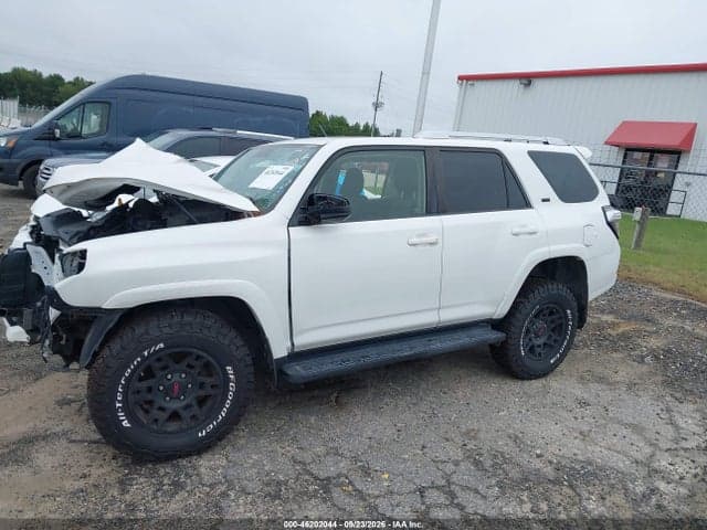 2018 TOYOTA 4RUNNER SR5 14