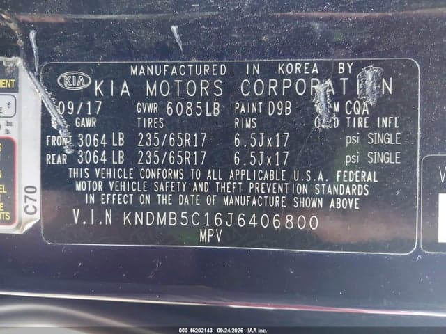 2018 KIA SEDONA LX 9