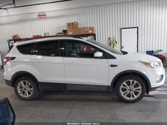 2018 FORD ESCAPE SE 13