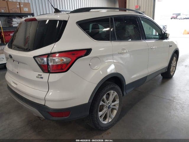 2018 FORD ESCAPE SE 4