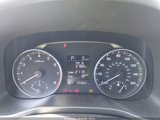 2017 HYUNDAI ELANTRA SE 7