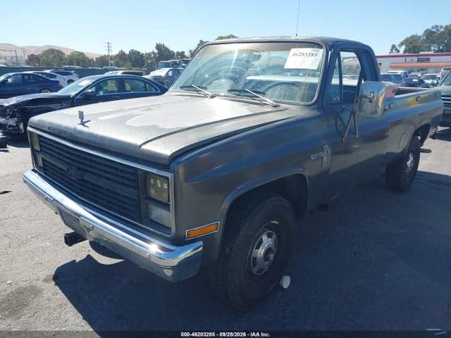 1983 CHEVROLET K20 2