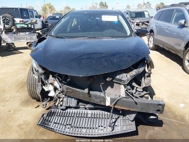 2019 TOYOTA COROLLA SE 13