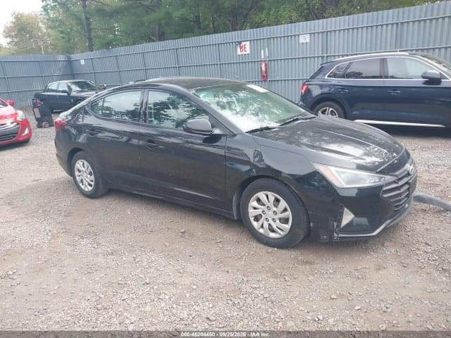 2019 HYUNDAI ELANTRA SE 1