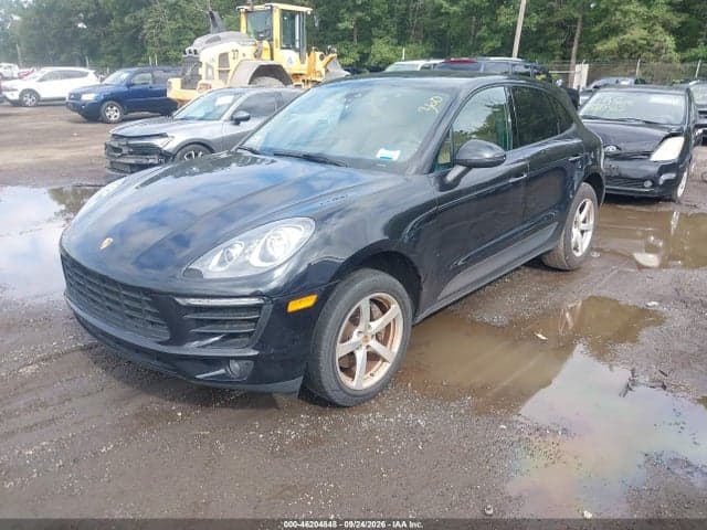 2017 PORSCHE MACAN 2