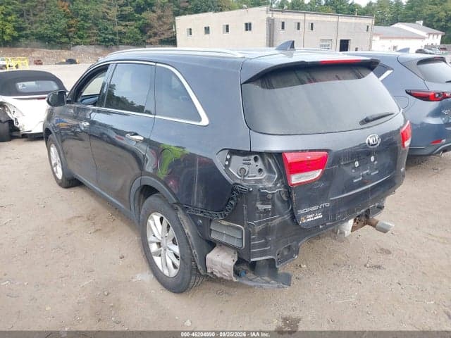 2017 KIA SORENTO 2.4L LX 3