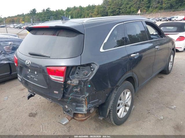 2017 KIA SORENTO 2.4L LX 4