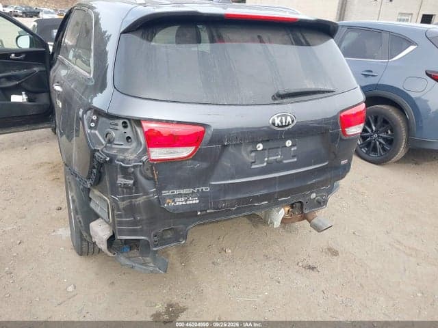 2017 KIA SORENTO 2.4L LX 6