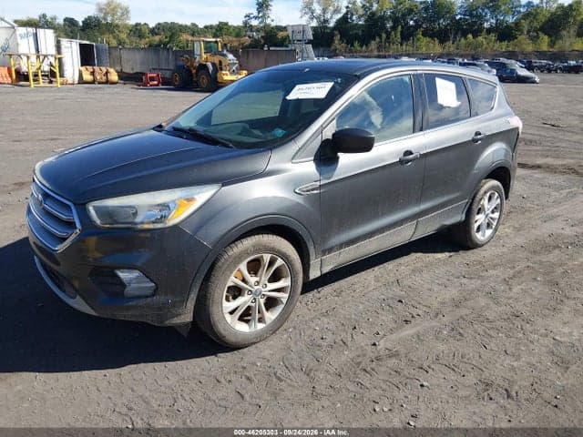 2017 FORD ESCAPE SE 2