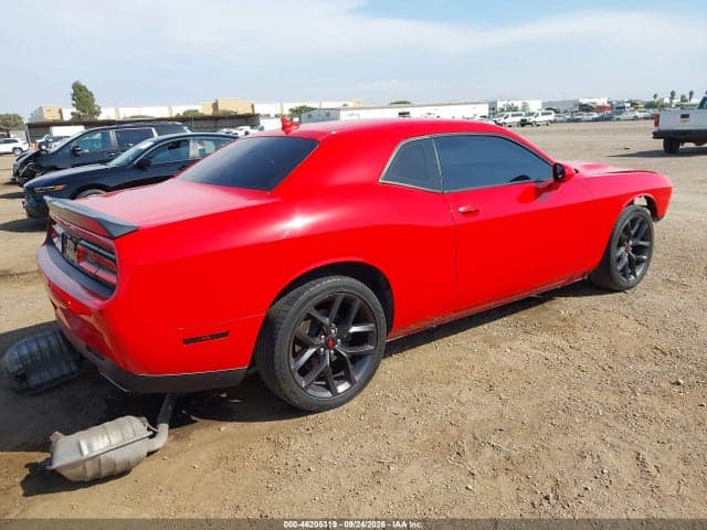 2019 DODGE CHALLENGER SXT 4