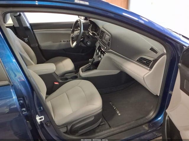 2019 HYUNDAI ELANTRA SE 5