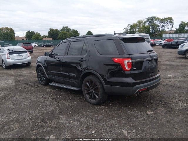 2017 FORD EXPLORER XLT 3