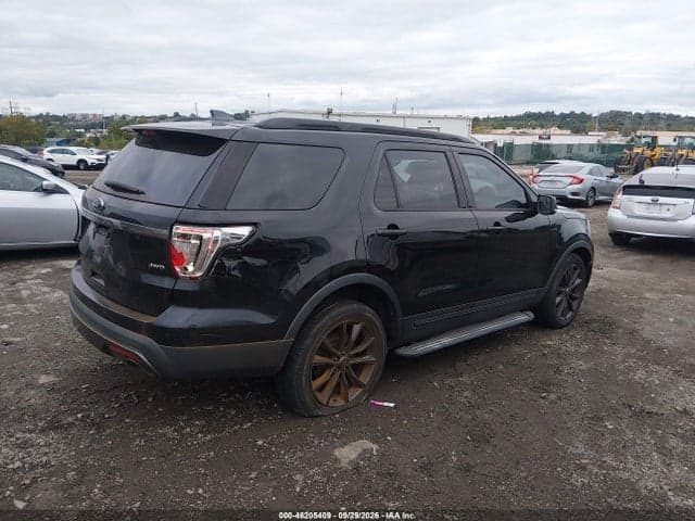2017 FORD EXPLORER XLT 4