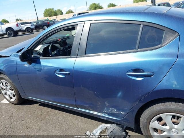 2017 MAZDA MAZDA3 SPORT 15