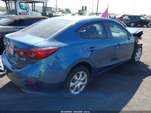 2017 MAZDA MAZDA3 SPORT 4