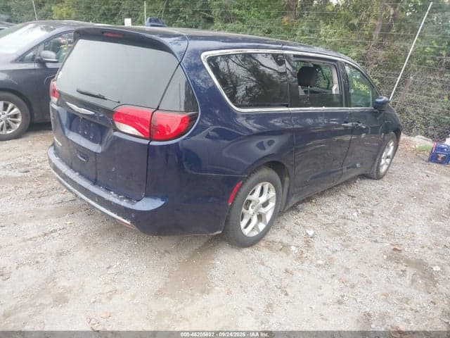 2018 CHRYSLER PACIFICA TOURING PLUS 4