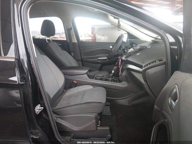 2017 FORD ESCAPE SE 5