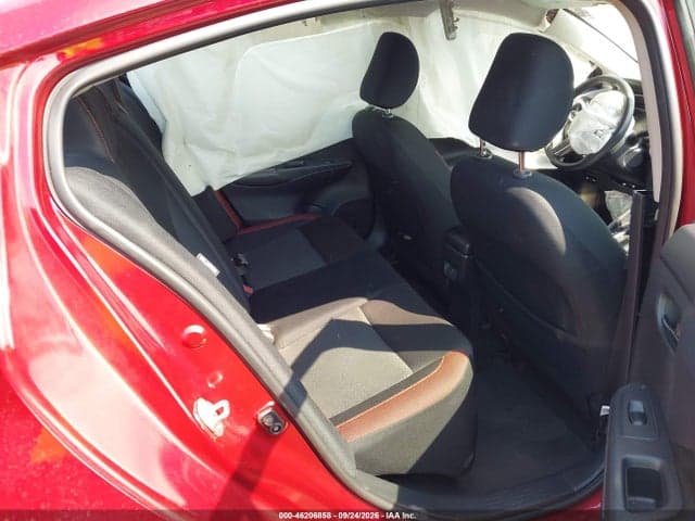 2025 NISSAN VERSA 1.6 SR 8