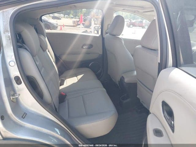 2017 HONDA HR-V EX-L 8