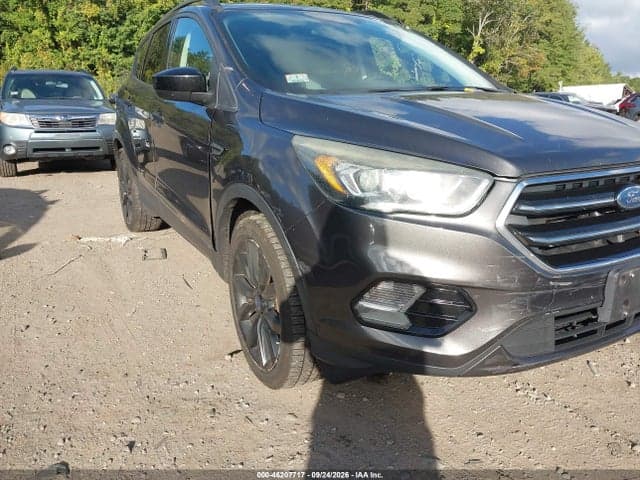 2017 FORD ESCAPE SE 6