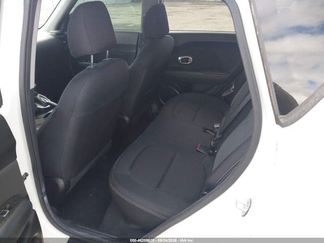 2018 KIA ALMA + 8