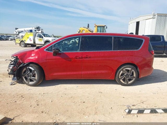 2027 CHRYSLER PACIFICA 15