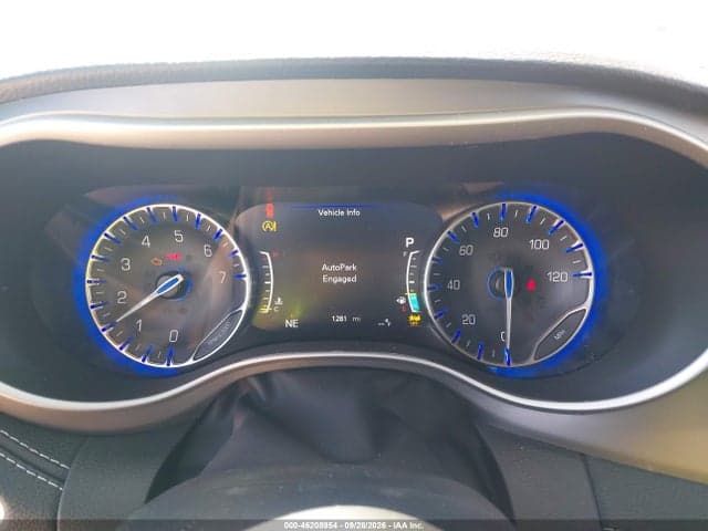2027 CHRYSLER PACIFICA 7