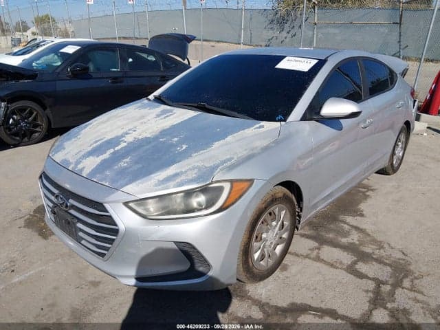 2017 HYUNDAI ELANTRA SE 2