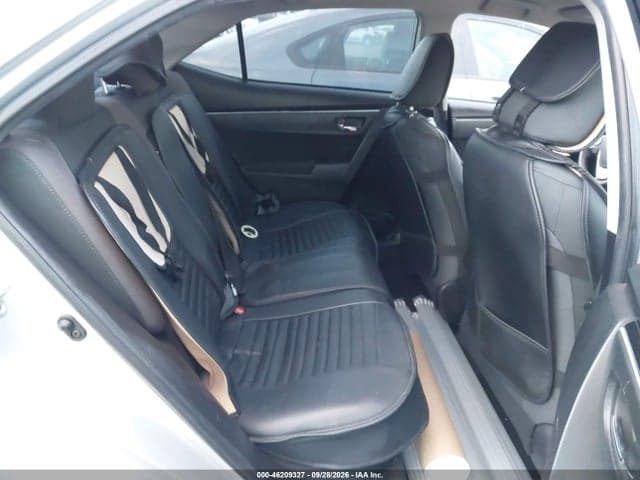2019 TOYOTA COROLLA LE 8
