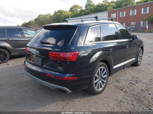 2017 AUDI Q7 3.0T PREMIUM 4