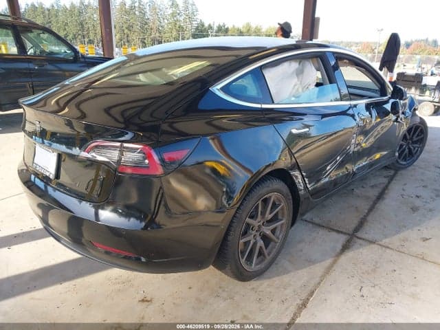 2018 TESLA MODEL 3 LONG RANGE/MID RANGE 4